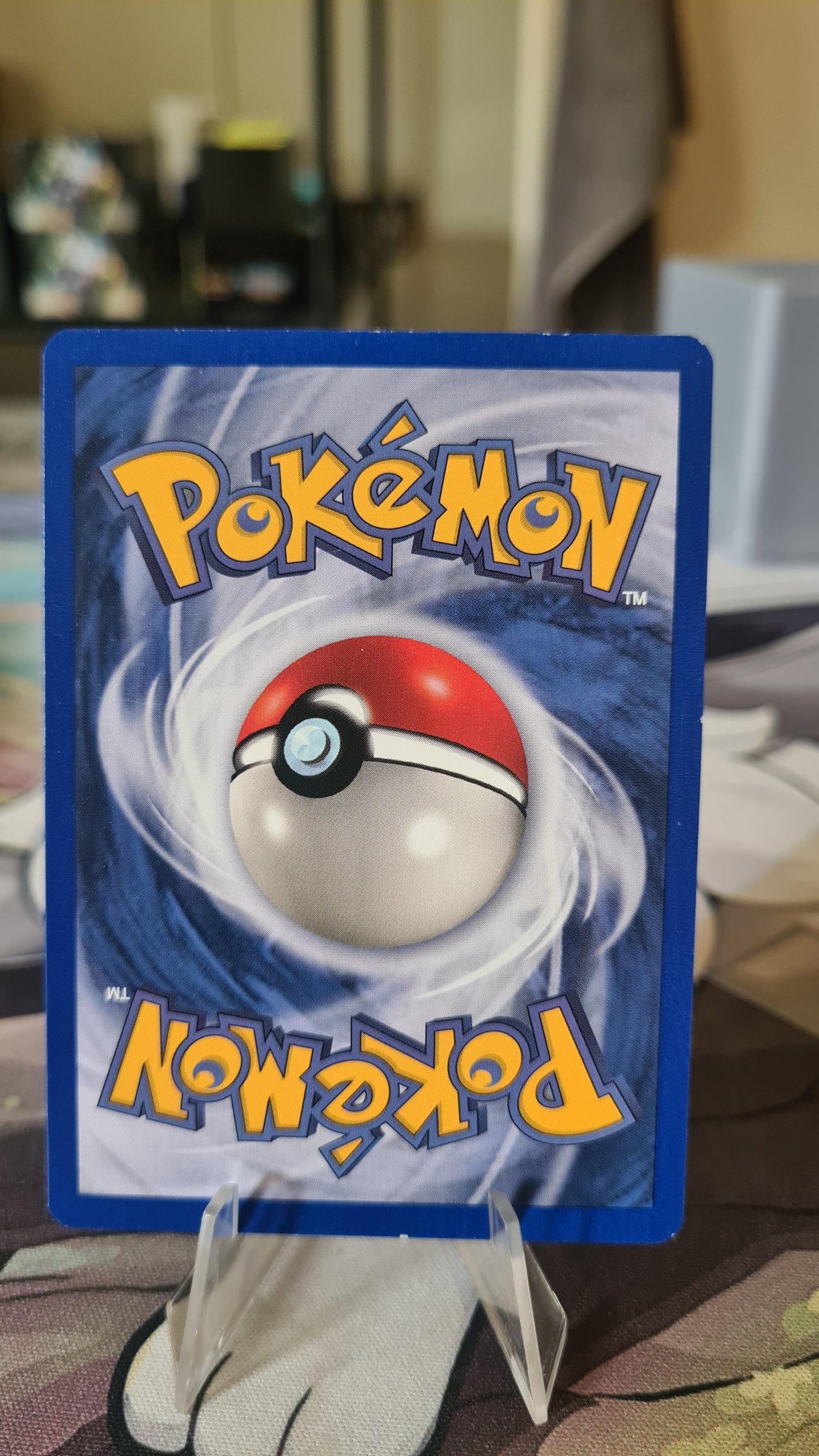 Shining Kabutops - 108/105 (Foil) Unlimited NM-LP